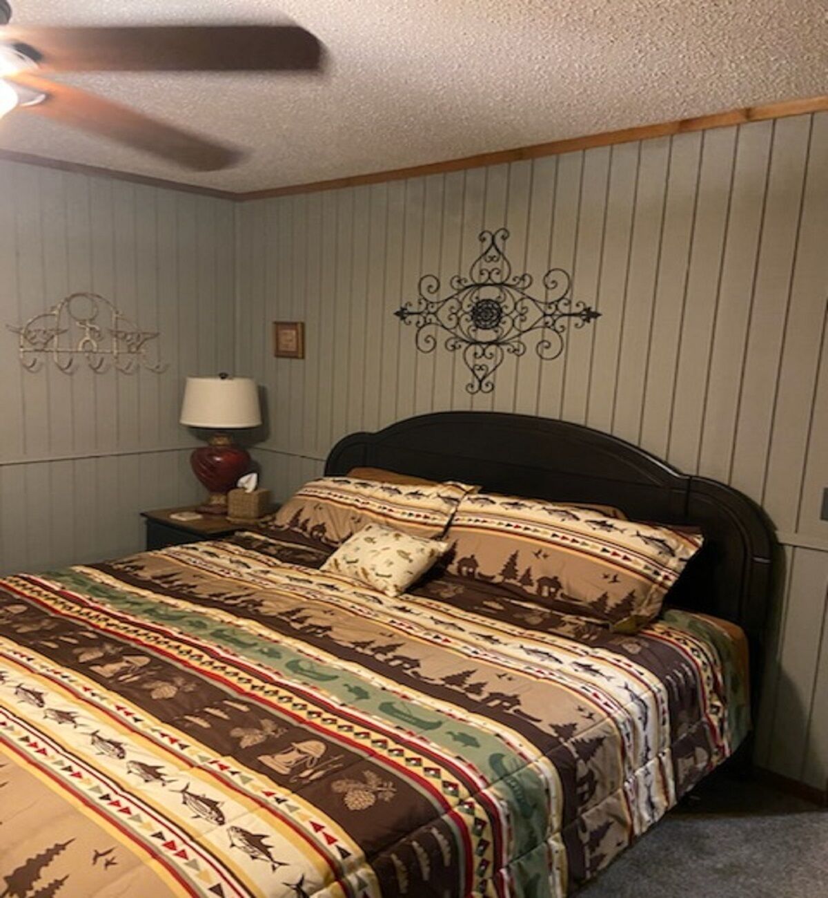 The Moonlight Bay Chalet has Picture Perfect Water views