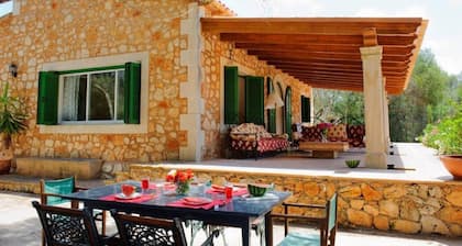 Beautiful rural Finca with pool 10 minutes from the best beaches