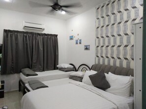 3 bedrooms, iron/ironing board, free WiFi, bed sheets