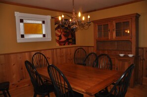 Dining - Delightful, Family Friendly,  Heritage, Urban Home Near All Amenities,  (Charlottetown)