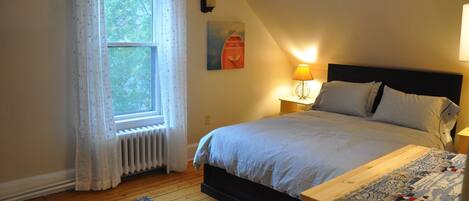 4 soverom, strykejern/-brett, wi-fi og sengetøy