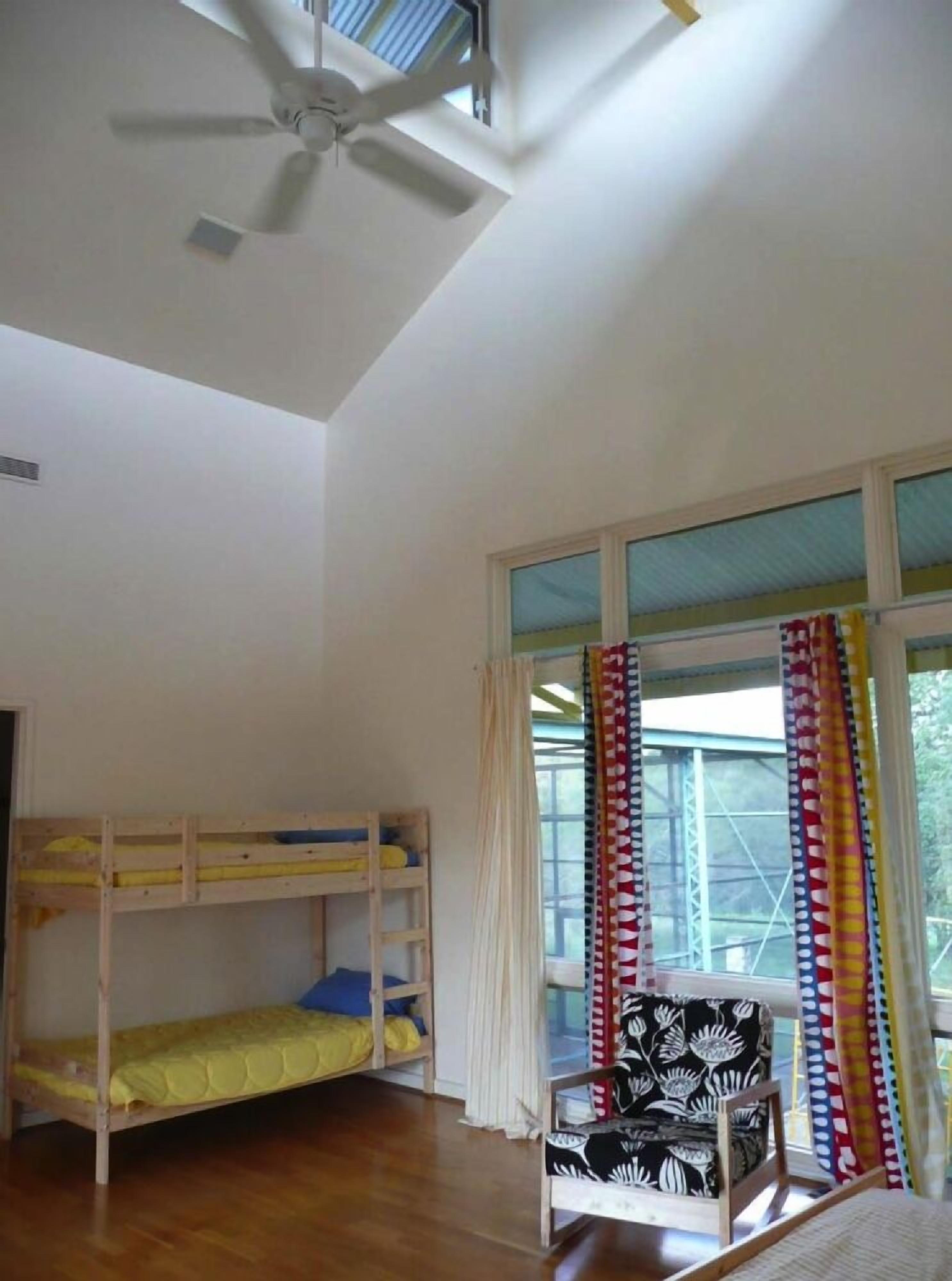 Stunning architecture in dramatic Hill Country setting