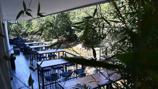 Unclassified image, 1 of 37, button - Billy Box - Hostel (Puerto Vallarta)