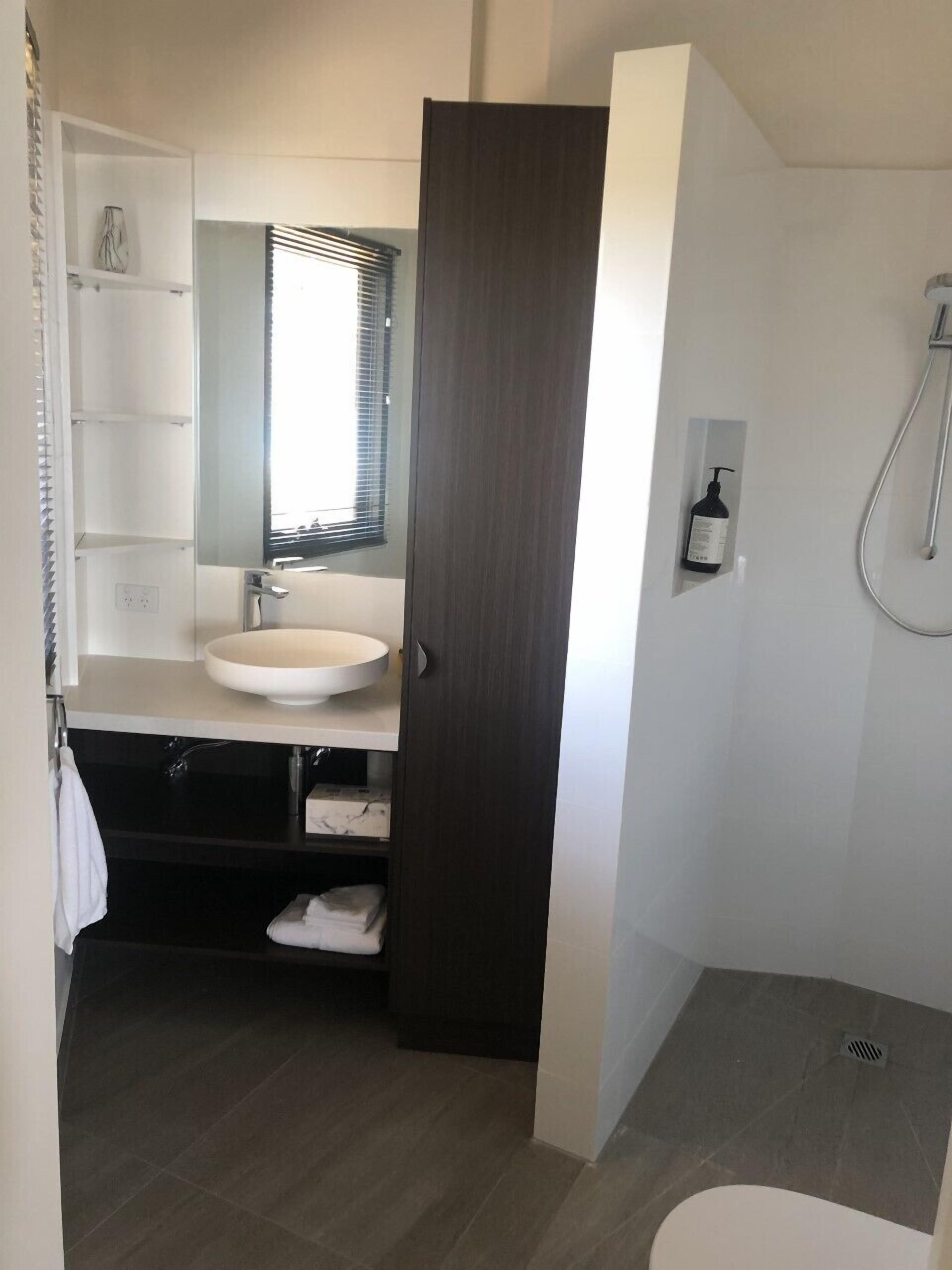 Pavilion on Pirates. — image 22