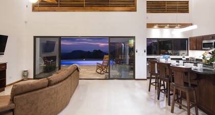 Amazing house in the jungle overlooking the pacific ocean