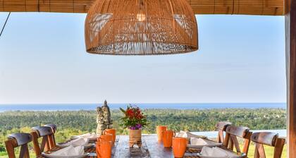 Villa Madoe Sumberkima Hill Retreat