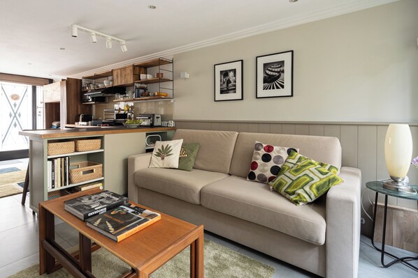 TV, books, video library