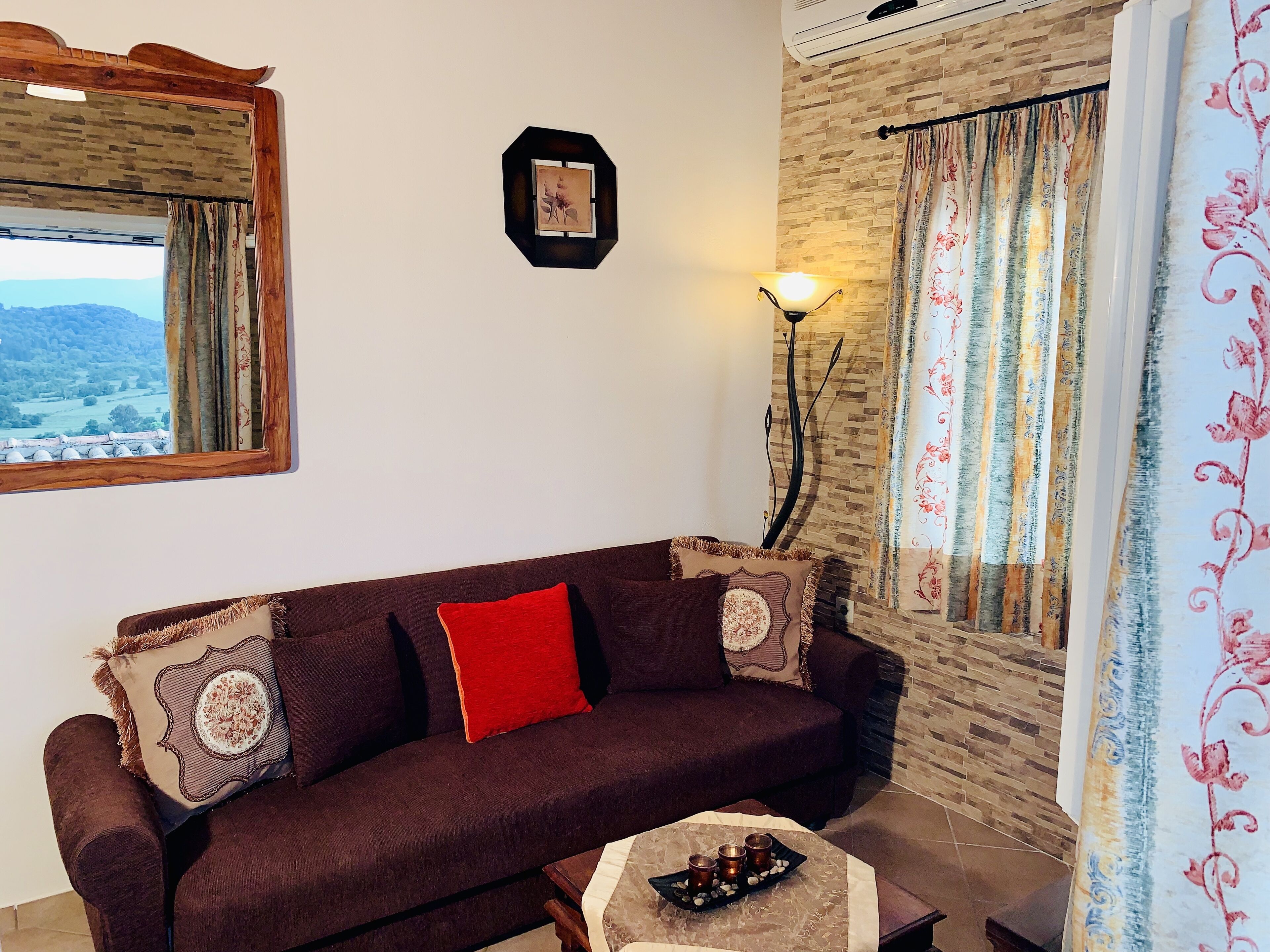 Amber Villa is 15  from the Corfu Golf Club / incredible panoramic view