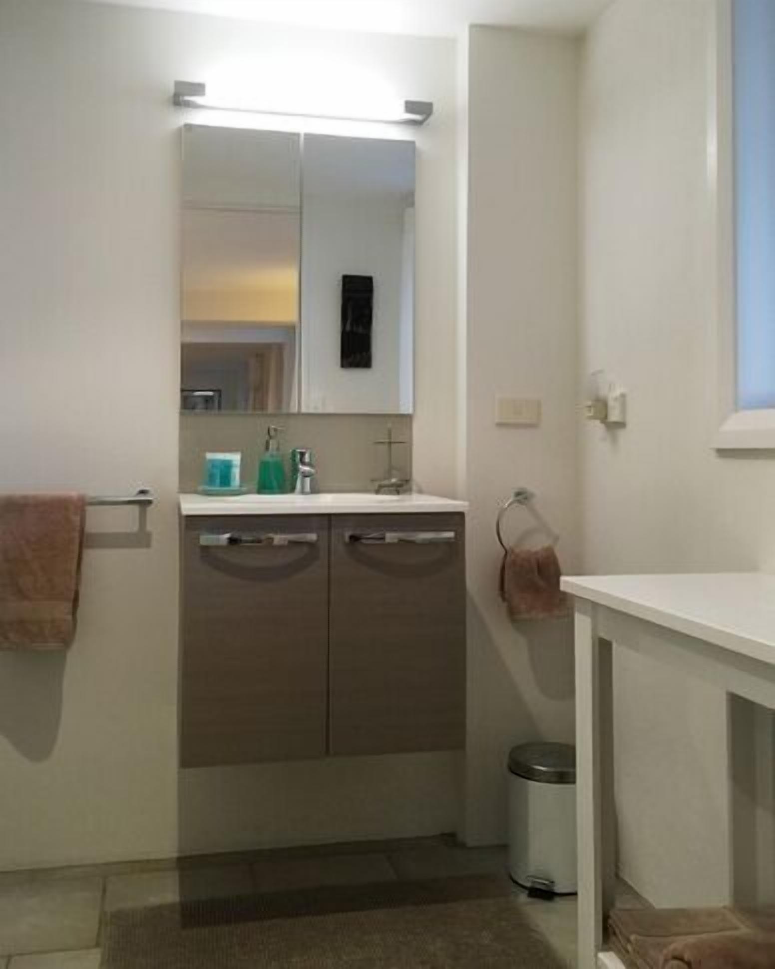 Avalon Horizons Apt w/ Pool & Sensational Views — image 17