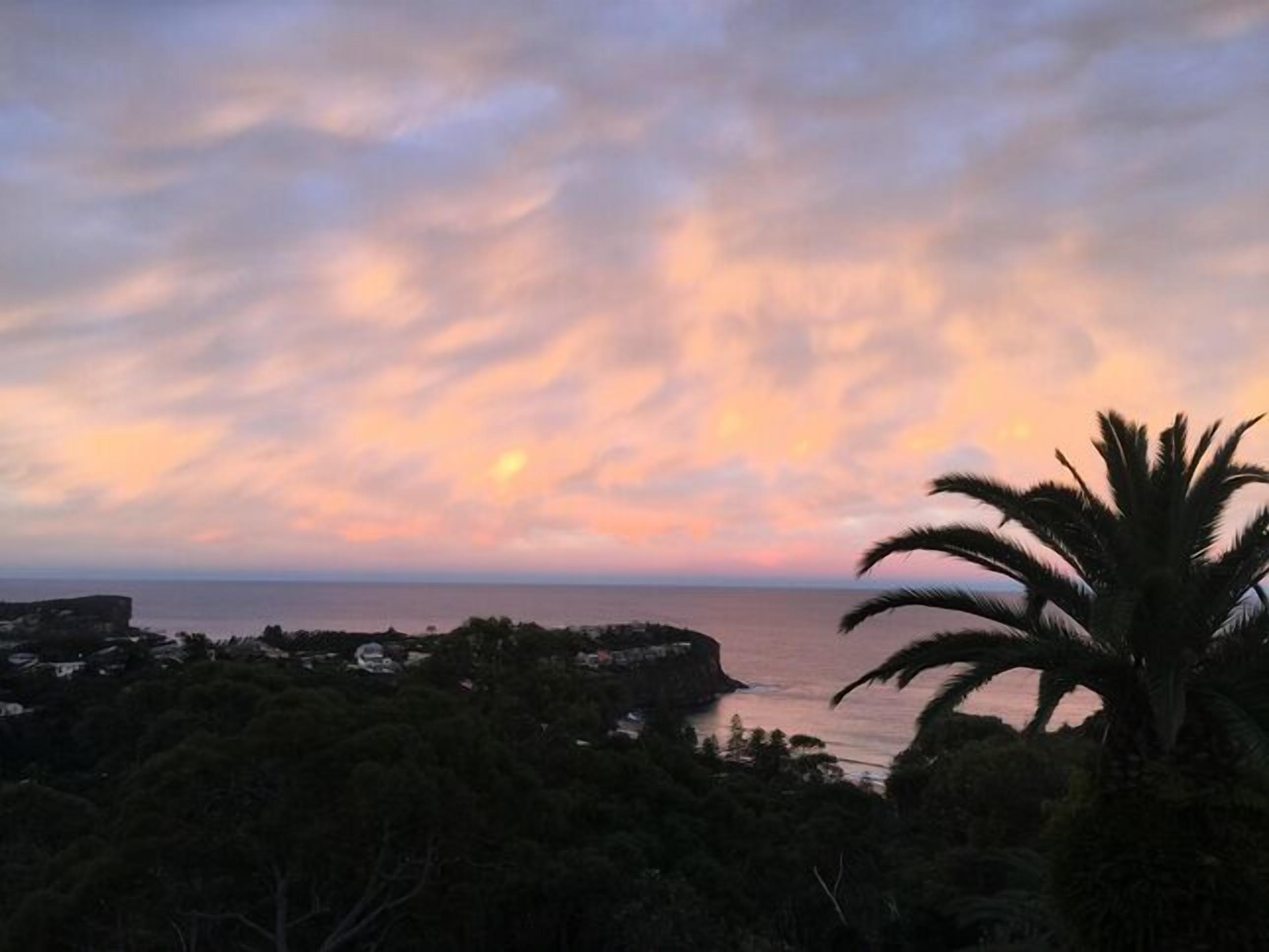 Avalon Horizons Apt w/ Pool & Sensational Views — image 7