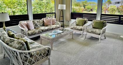 Ota House - a 2br/1.5ba mountain view home in Princeville