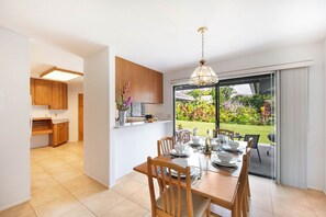 Dining - Ota House - a 2br/1.5ba mountain view home in Princeville (Princeville)