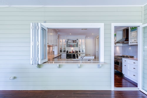 The Frangipani Farm - luxury accommodation on the Sunshine Coast