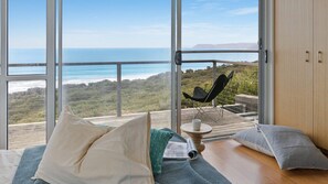 7 عدّة غرف نوم ومكواة/لوح كي وخدمة الإنترنت وملاءات أسرّة