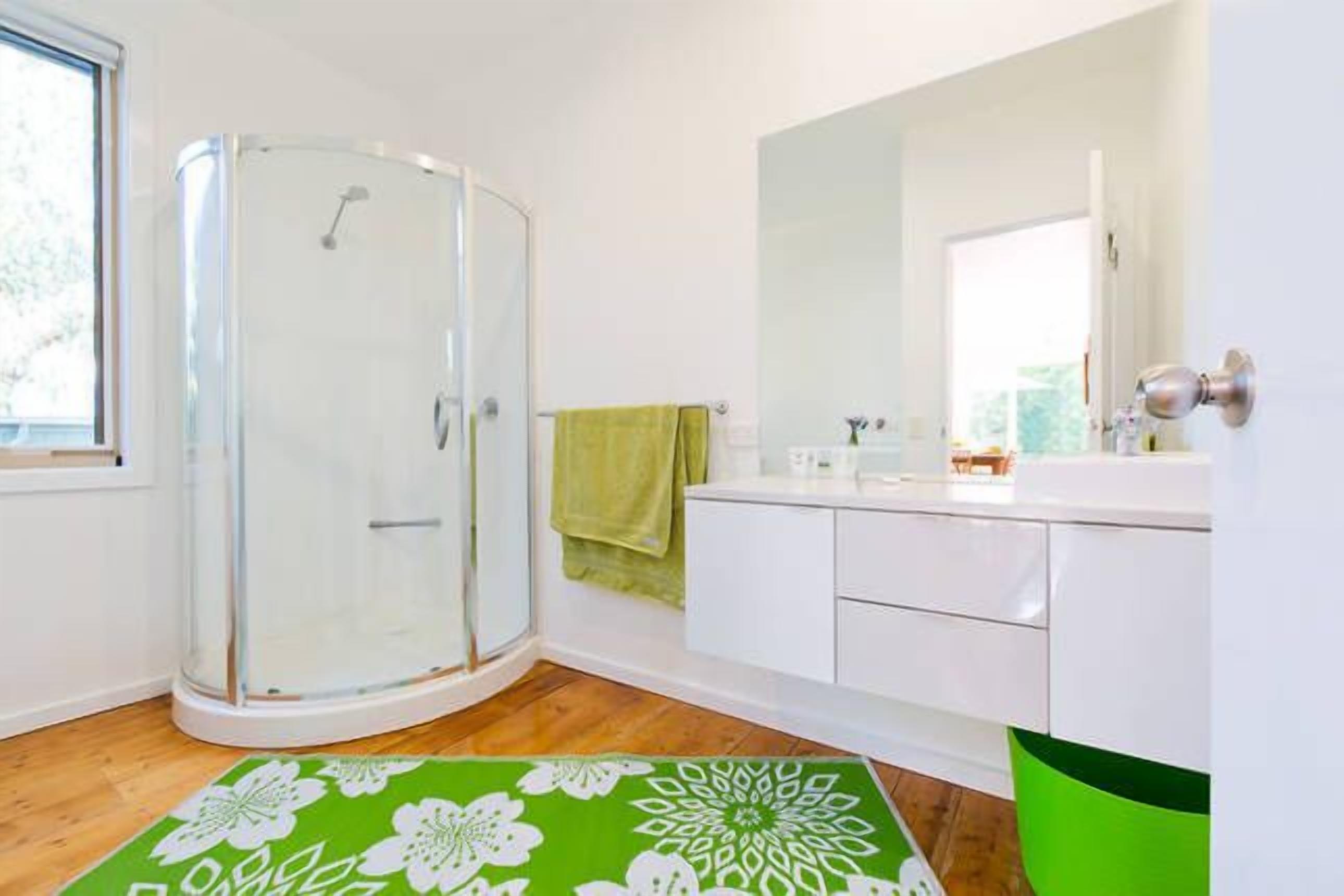 Kiss Me too beach shack