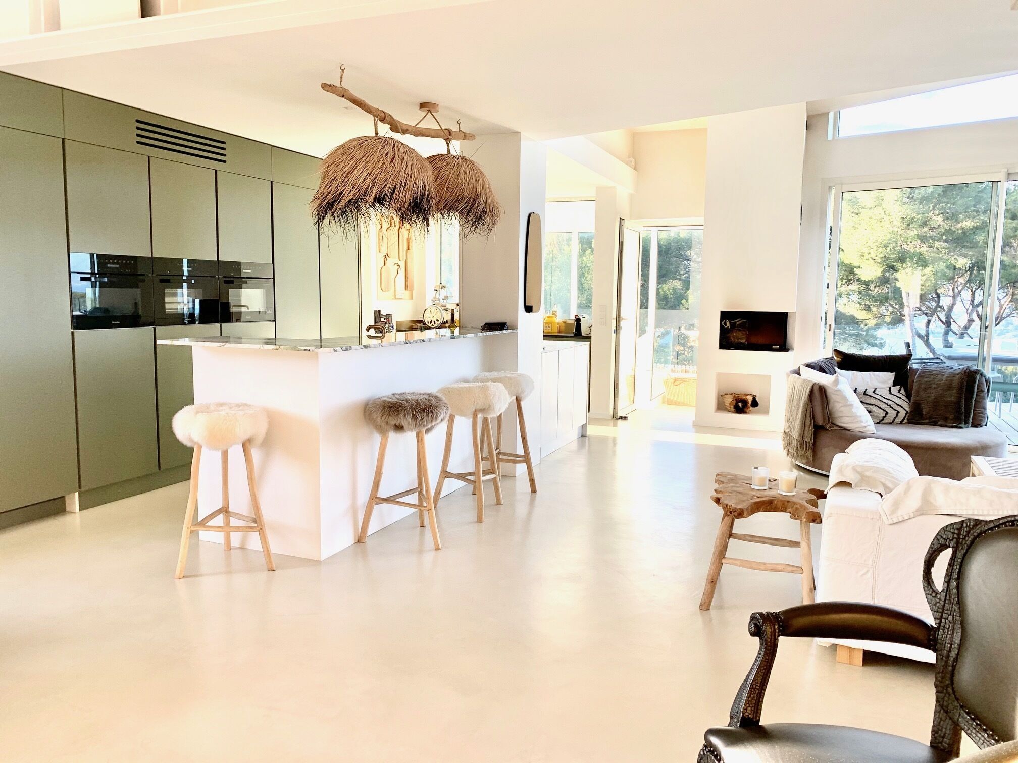 Cap Bénat, 8 people, real sea view, swimming pool, air conditioning, wifi, 180cm and 160cm bed