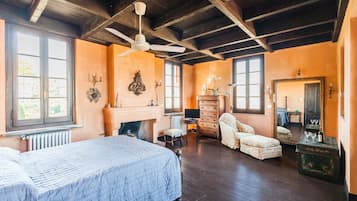 5 camere, ferro/asse da stiro, Wi-Fi, lenzuola