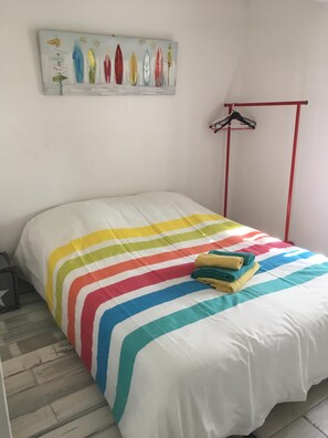 5 bedrooms, iron/ironing board, Internet - CHALET BEACH EDGE IN GRUISSAN (Gruissan Plage)