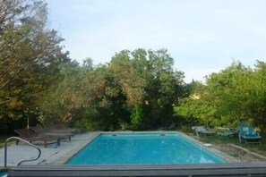 Piscine extérieure
