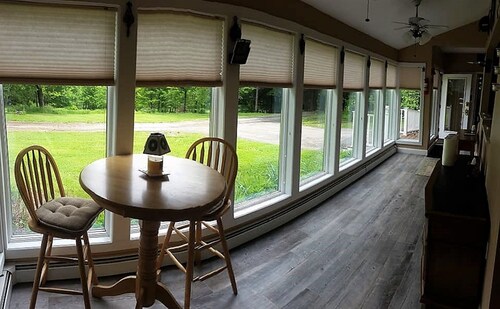 Visiter les zones de Cooperstown NY ou Oneonta NY, rester à Abel's Acre's Retreat House