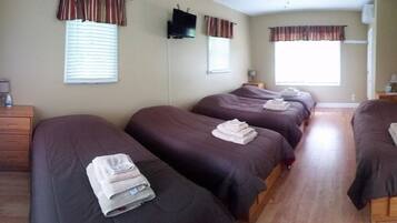 5 chambres, bureau, fer et planche Ă repasser, Wi-Fi gratuit