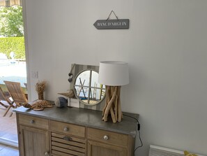 Interior - Bassin d'Arcachon House with heated pool (Arès)