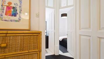 3 bedrooms, iron/ironing board, travel crib, free WiFi