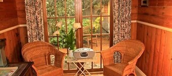 Warrnambool Heritage Cottage