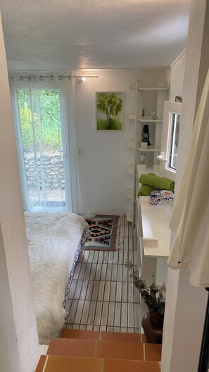 1 bedroom, iron/ironing board