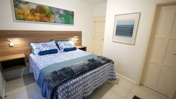 3 slaapkamers, een strijkplank/strijkijzer, gratis wifi