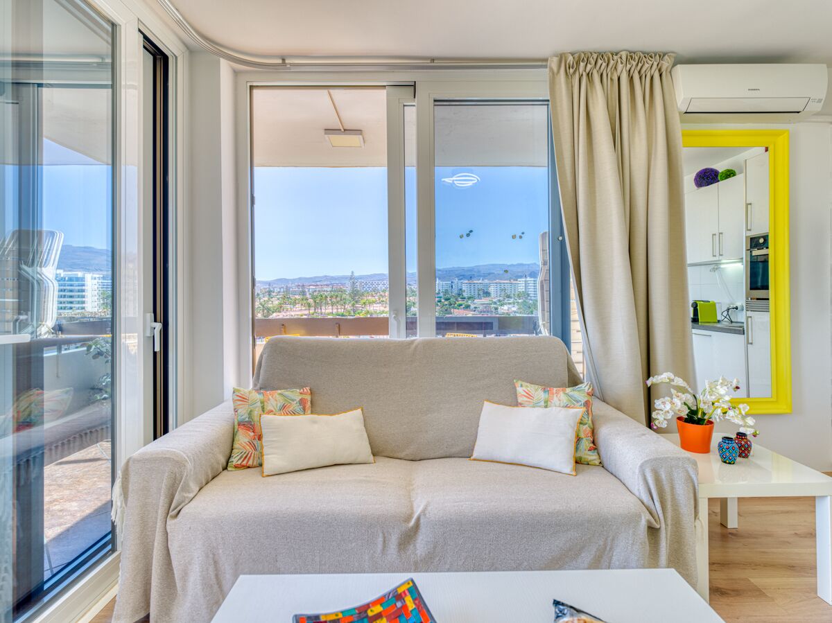 Fernseher, Stereoanlage