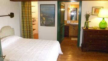 2 sovrum, gratis wi-fi och sÀngklÀder