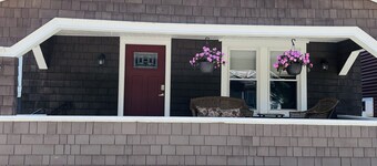 1st Class Rentals 4 Bedroom 2 Bathroom House