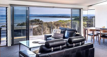 Footprints 1 - Freycinet Holiday Houses