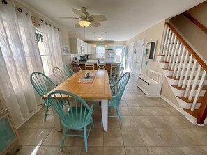 Dining - Recently Renovated 3 Bedroom, 2 Bath Townhome just steps from the Beach! (Wildwood Crest)