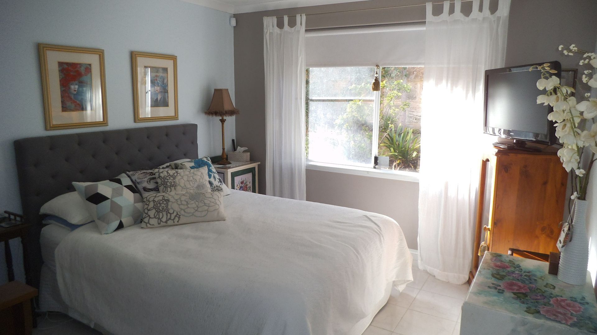 Cottage by the ocean Scarborough — image 16