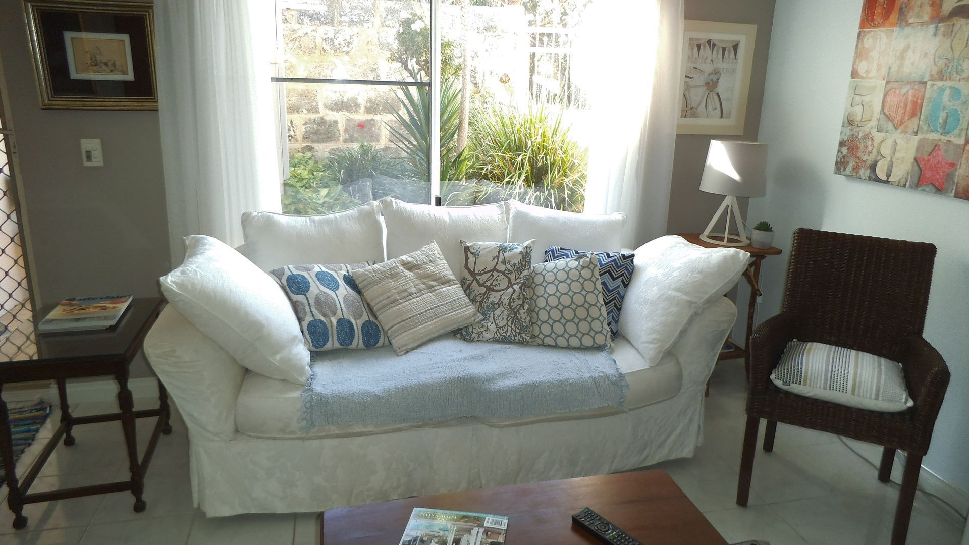 Cottage by the ocean Scarborough — image 12