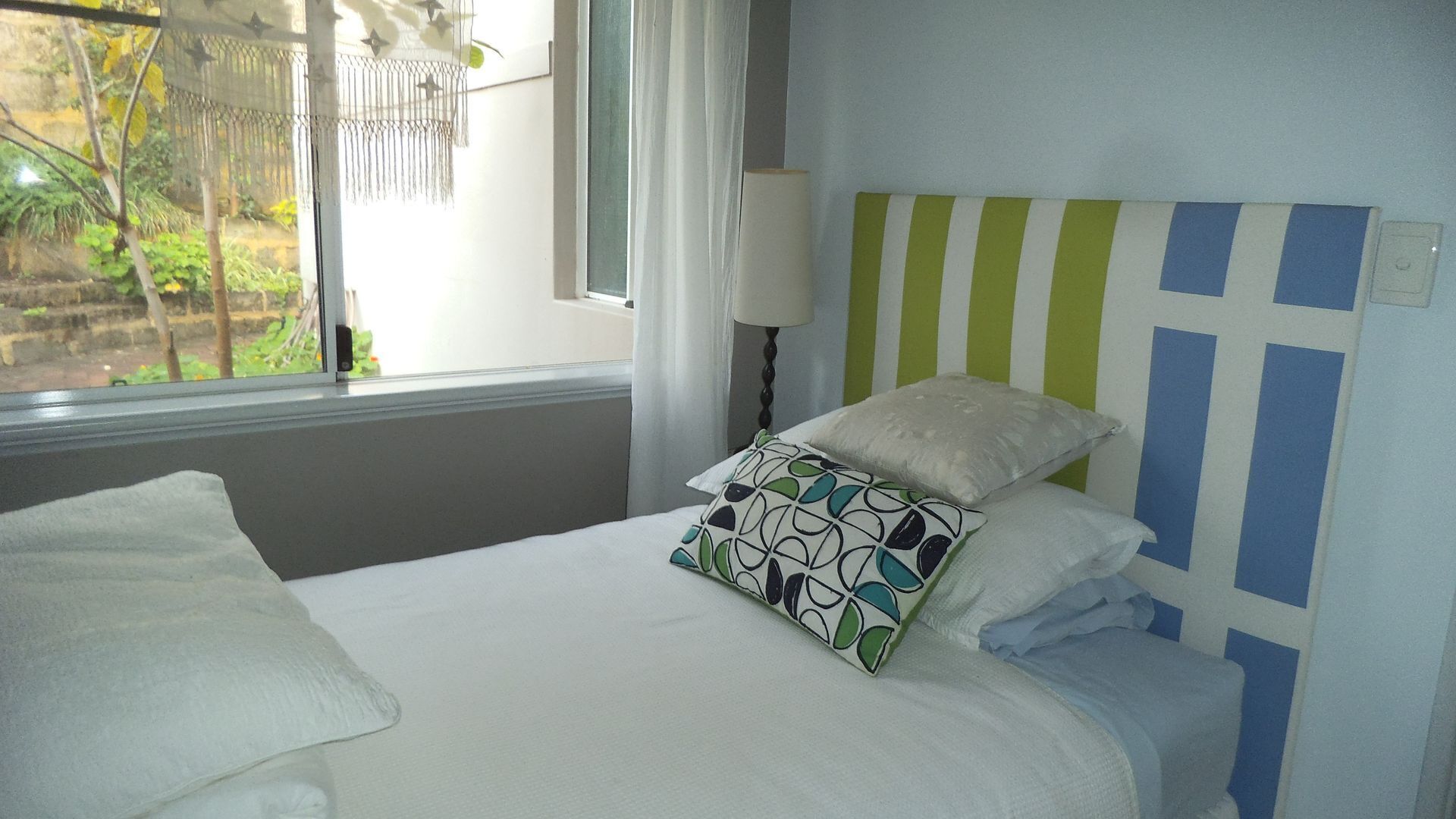 Cottage by the ocean Scarborough — image 6