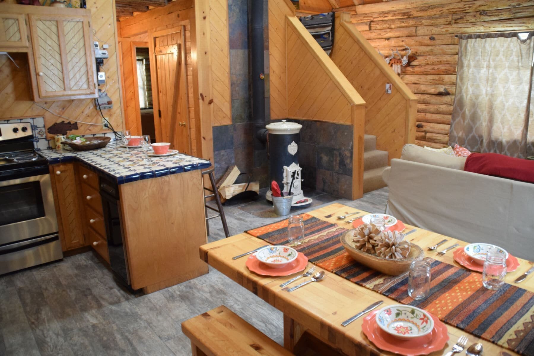 Hidden Valley Heaven - Upper Valley - WiFi - Satellite - Washer/Dryer - Wood Sto