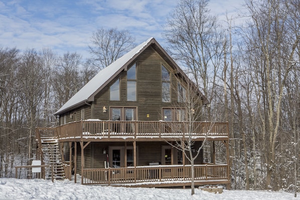 Exterior - Large Group Space Slopeside at Winterplace Ski Resort (Ghent)