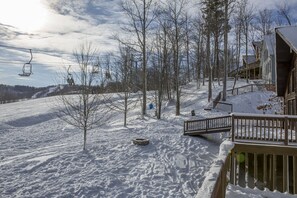 Property grounds - Large Group Space Slopeside at Winterplace Ski Resort (Ghent)