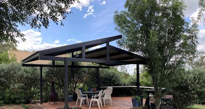 Cranley Garden Retreat avec piscine