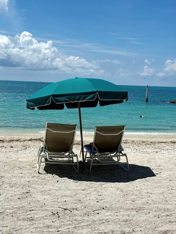 Sun loungers, beach towels