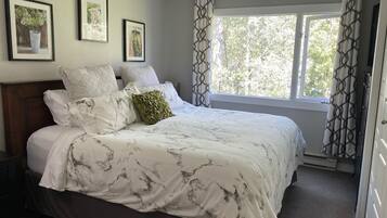 2 chambres, fer et planche Ă repasser, Wi-Fi gratuit, draps fournis