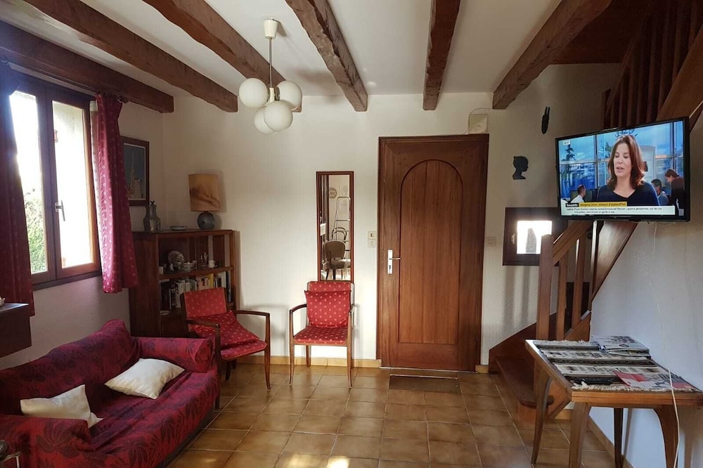 Family house located 3 km from the sea in the Gulf of Morbihan