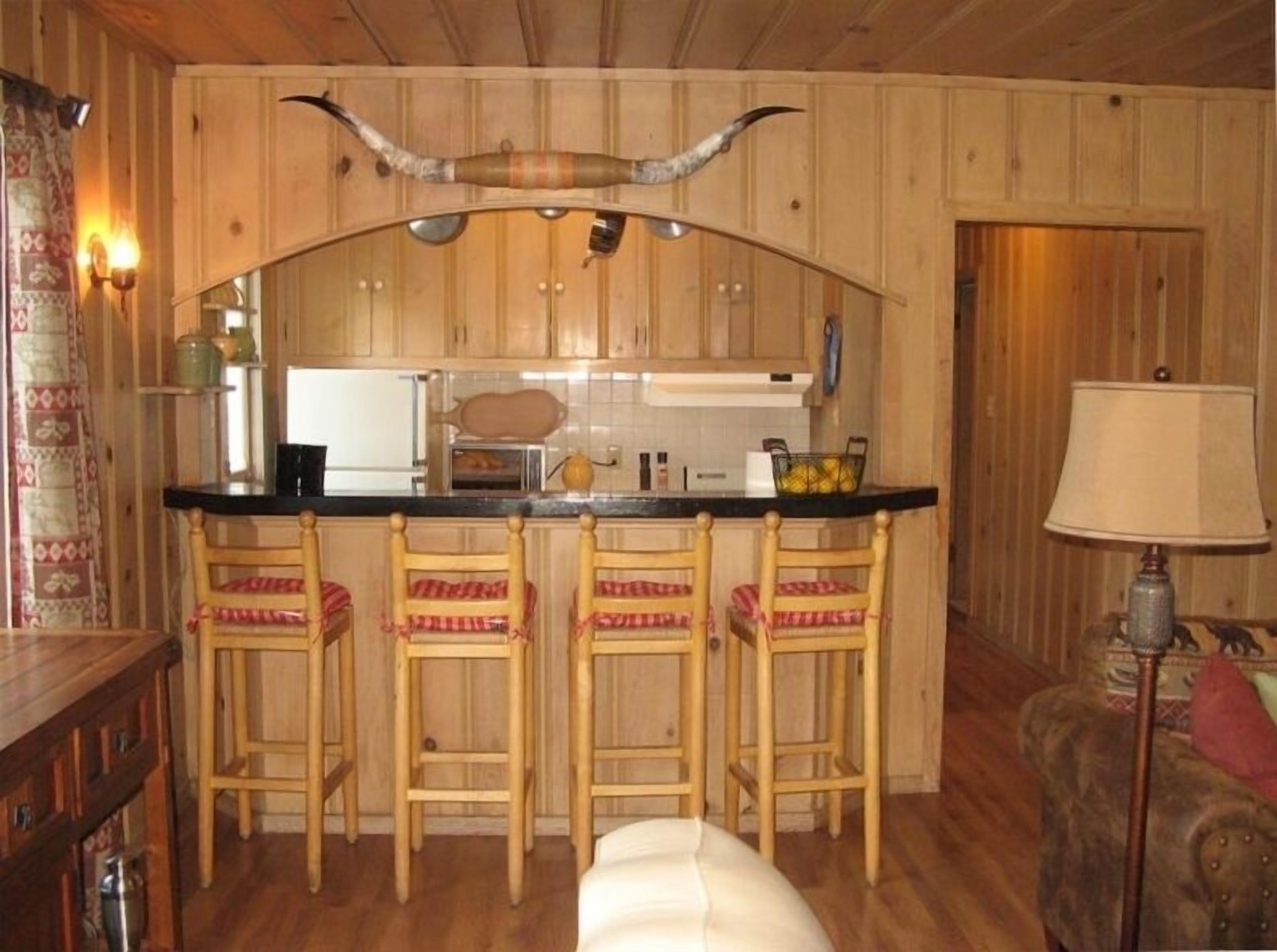 Surrounded by the Park Yet Close to Everything! Views from all windows!