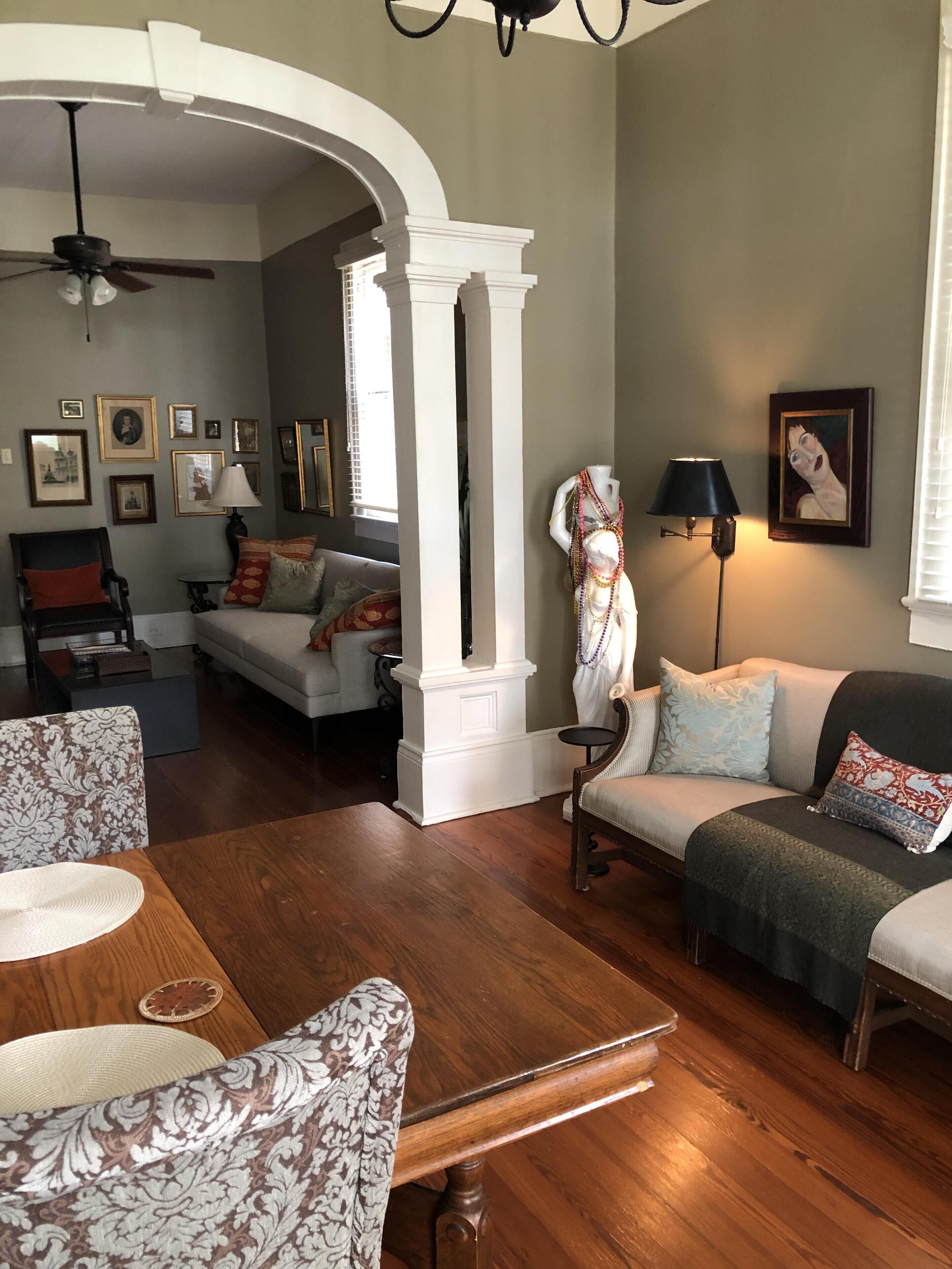 Historic, Upscale Cottage Professionally Designed For Comfort