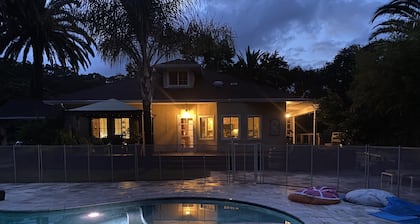 Wine Country Getaway With Pool, Hot Tub, Garden, Views, Location!