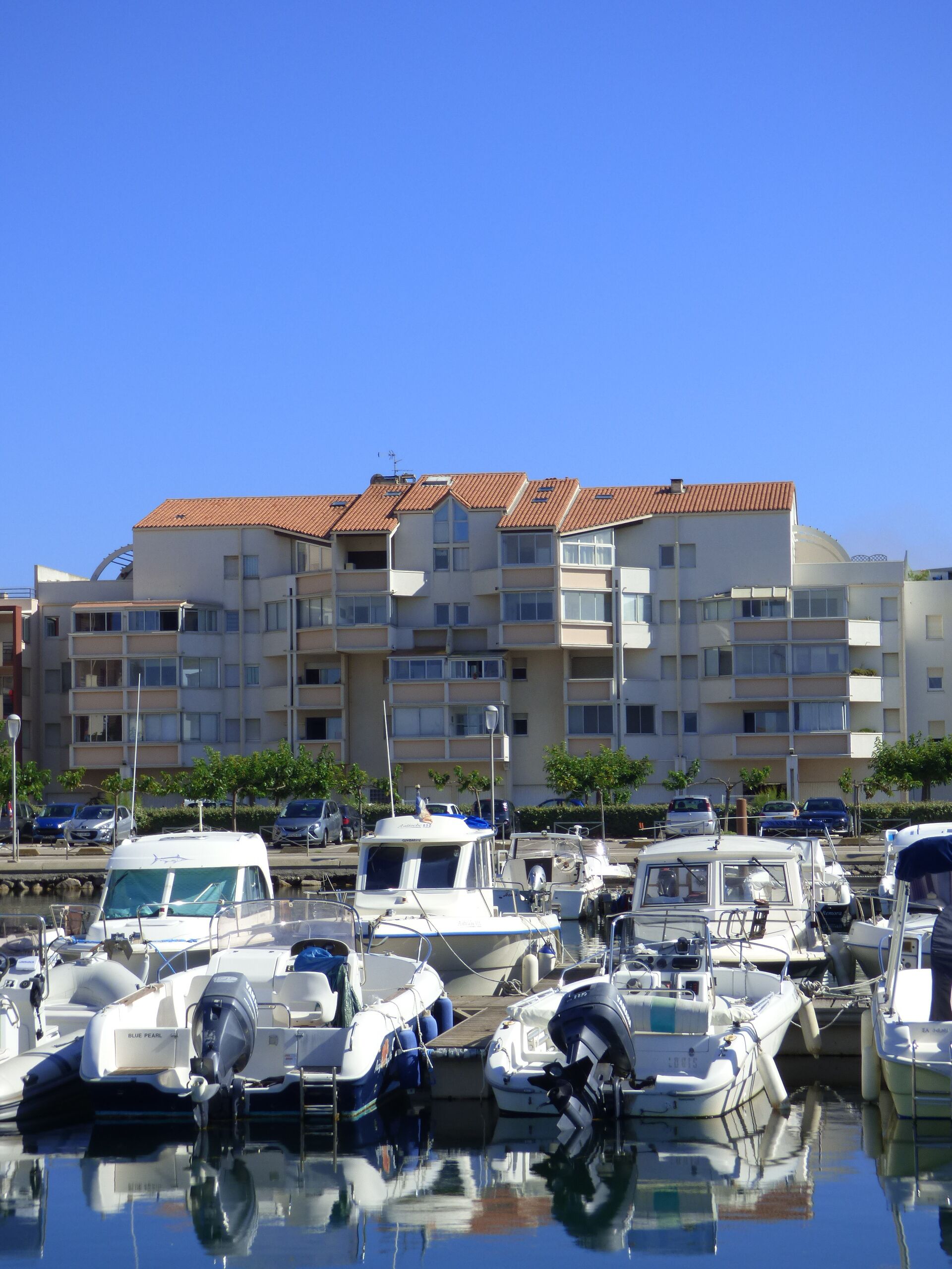 Charming duplex of 45m ² overlooking marina