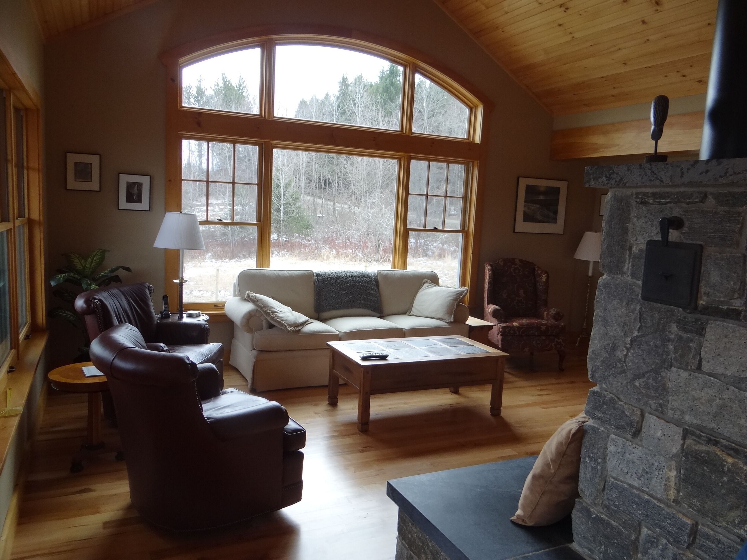 Luxurious Entire Vermont Farmhouse On A Working Farm